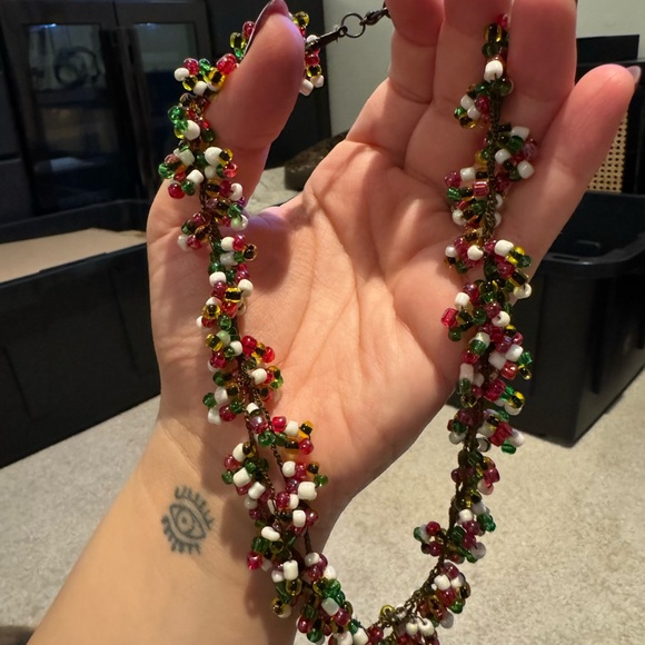 Large Jewelry Set - Picture 10 of 11